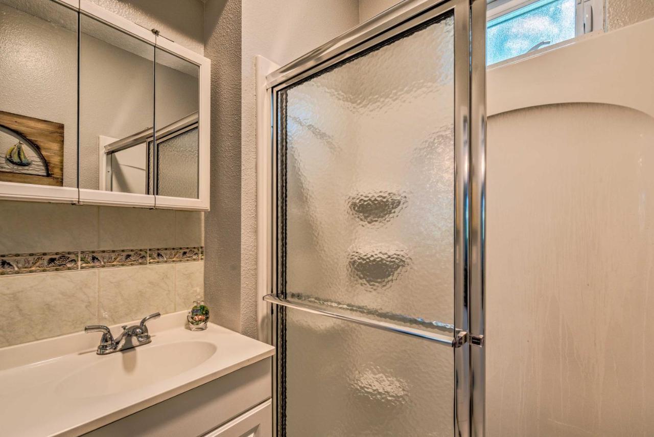 Cozy Canalfront Home Less Than 2 Miles To Hudson Beach! Exterior foto